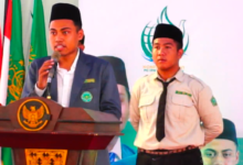 Wisnu Mahendra, Ketua PC IPNU Tuban saat sambutan. (Foto: SC YT PC IPNU IPPNU Tuban)